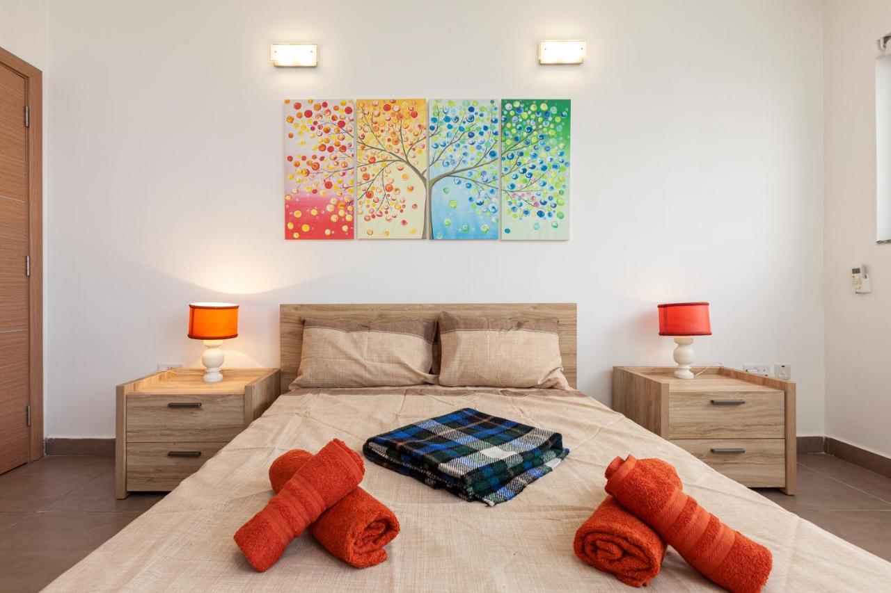 Perfect Seaview Penthouse Apartamento St. Paul's Bay Exterior foto